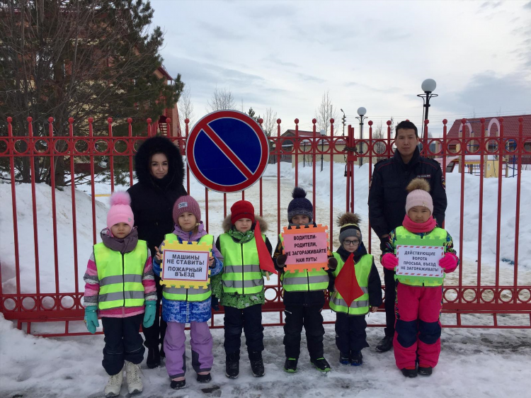 Просьба не парковать машины объявление