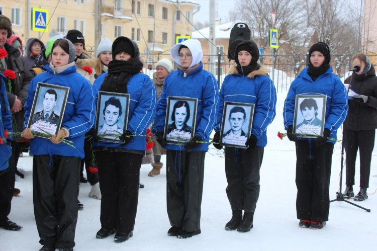 Твое пикалево в контакте объявления